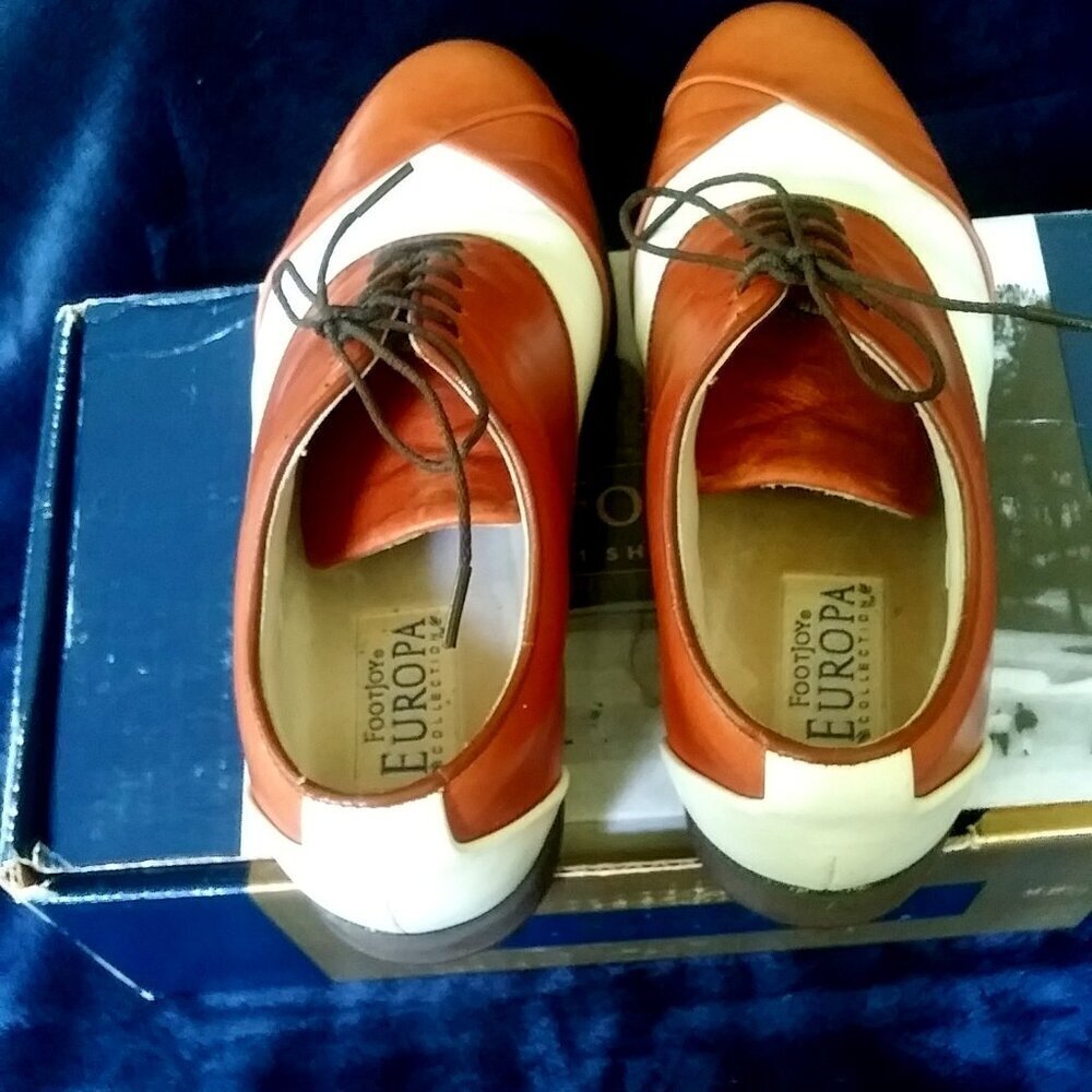 Women's Brown and White oxford FootJoy Golf Shoes - Size 6.5 - Picture 5 of 12